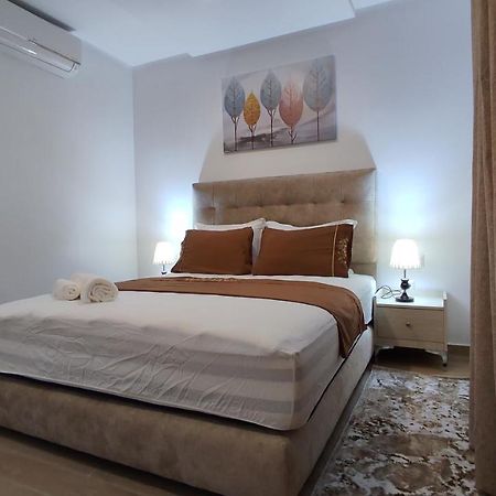 Dlx02 Apartment Oujda Bagian luar foto