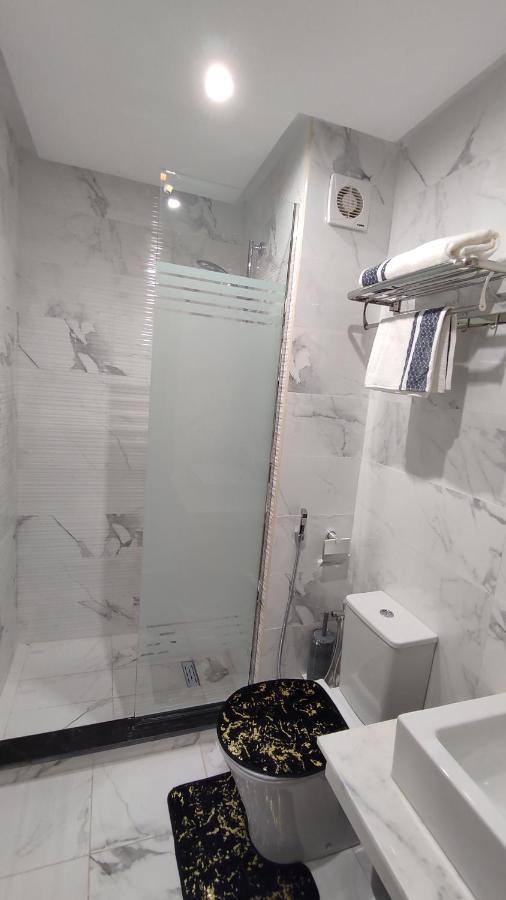 Dlx02 Apartment Oujda Bagian luar foto