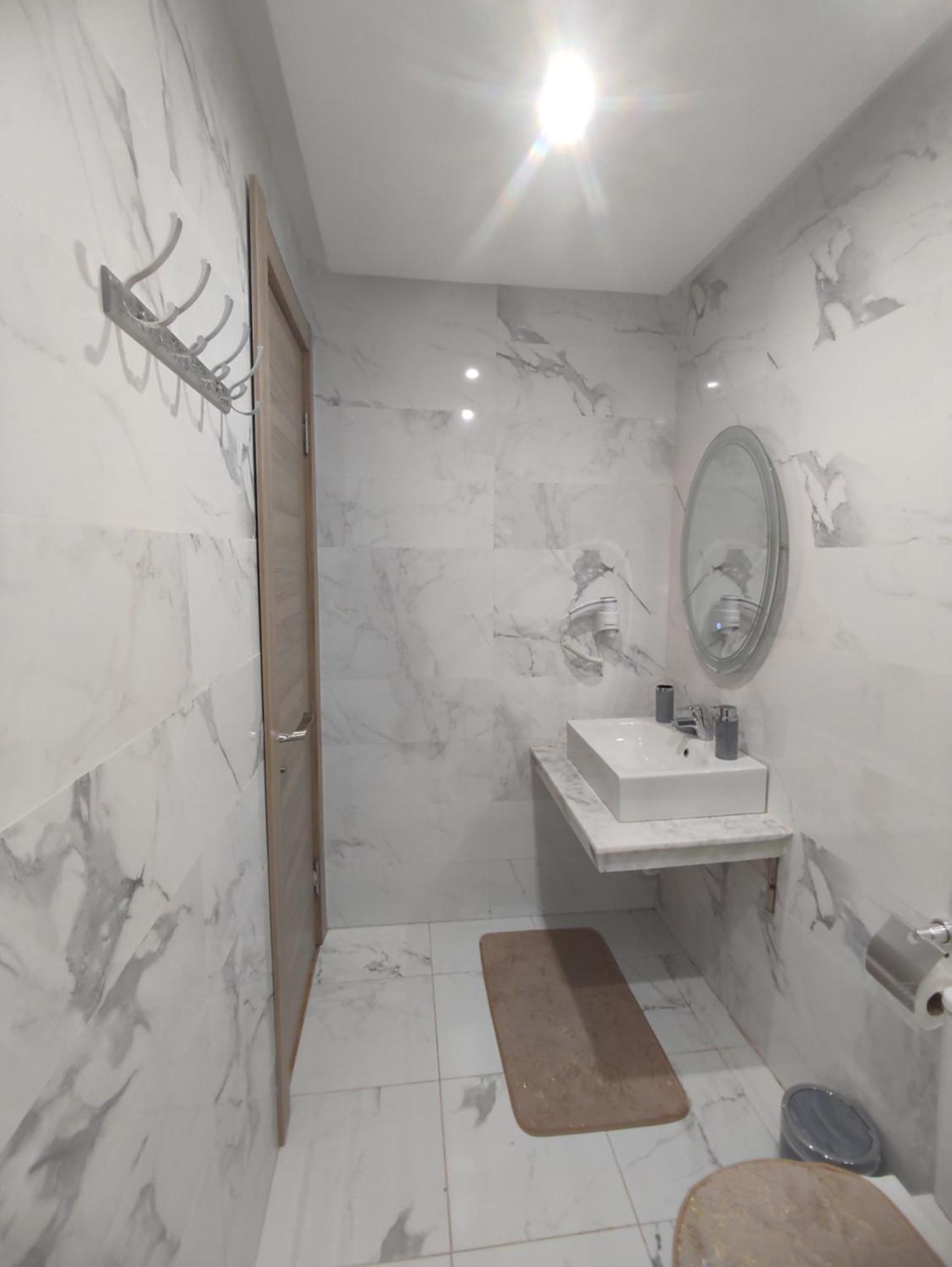 Dlx02 Apartment Oujda Bagian luar foto